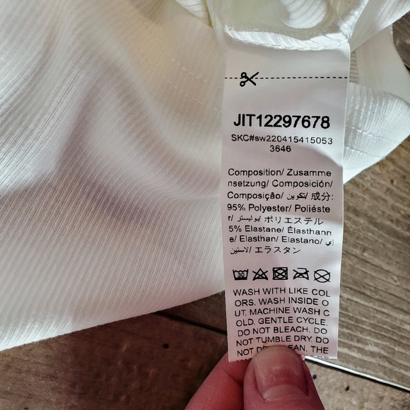 NWT SHEIN EZwear White Ribbed Hawaii Cropped Tank Top Size 4 - Picture 9 of 16